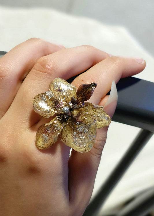 anillo de mini orquídea